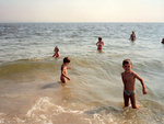 little_kids_water